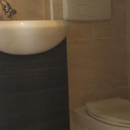 Lpl Paris Hotel Hotel